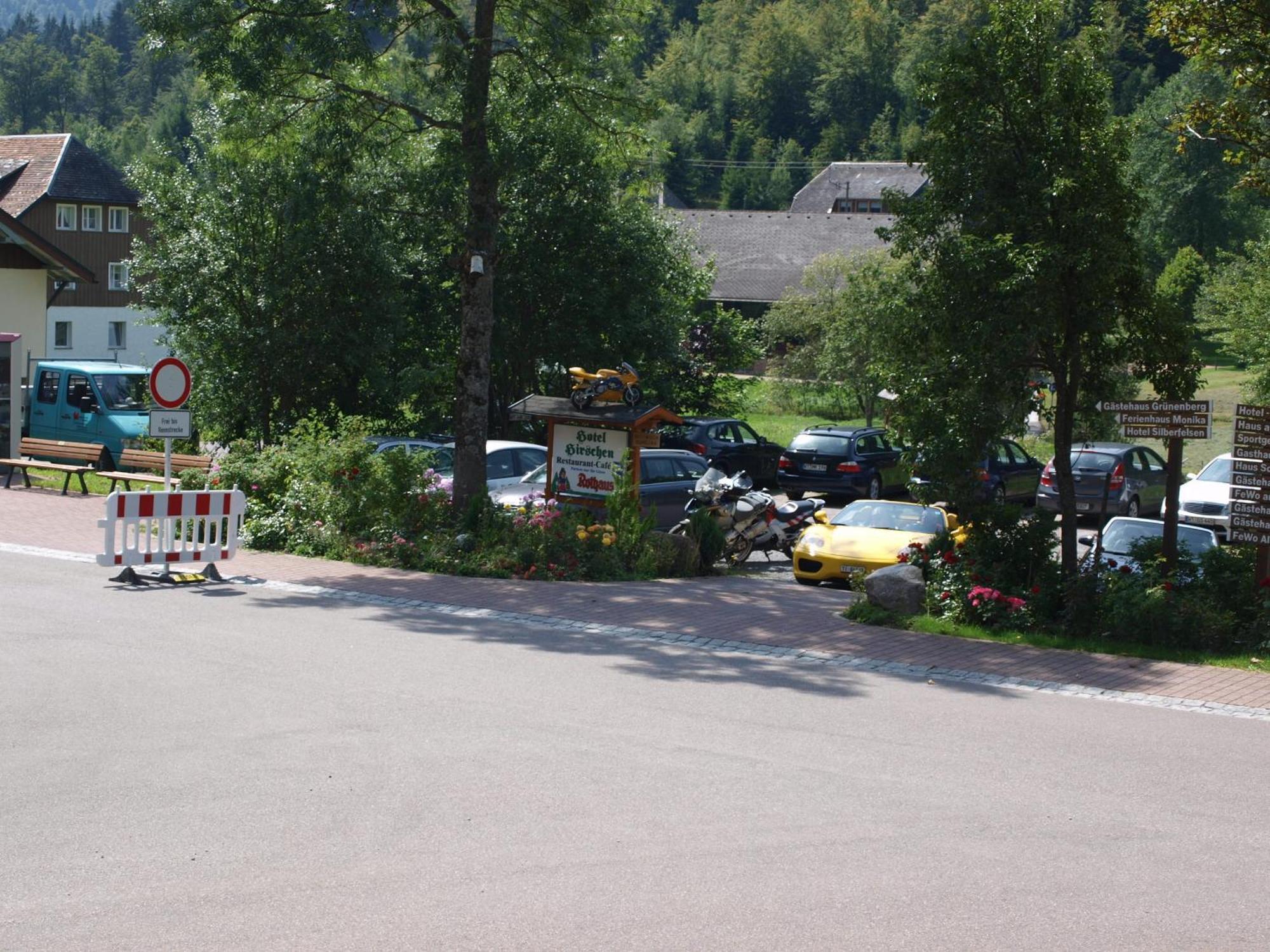 Hotel Hirschen Menzenschwand-Hinterdorf Exterior foto